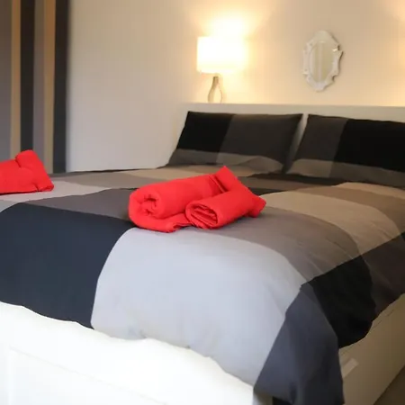 La Rocca House Apartment *